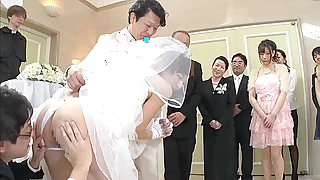 <!-- ALT -->